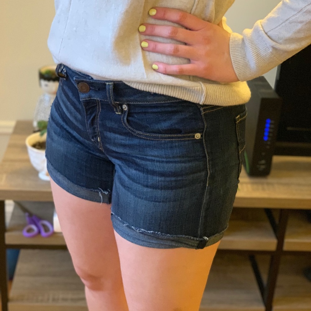 American Eagle super stretch blue jean shorts